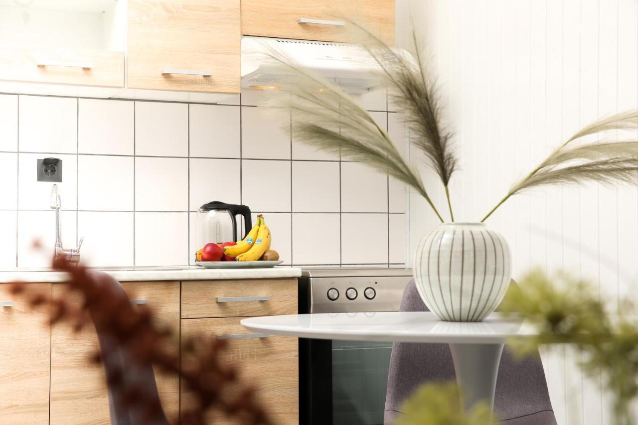 Luxury Apartments Christos 고우비아 외부 사진