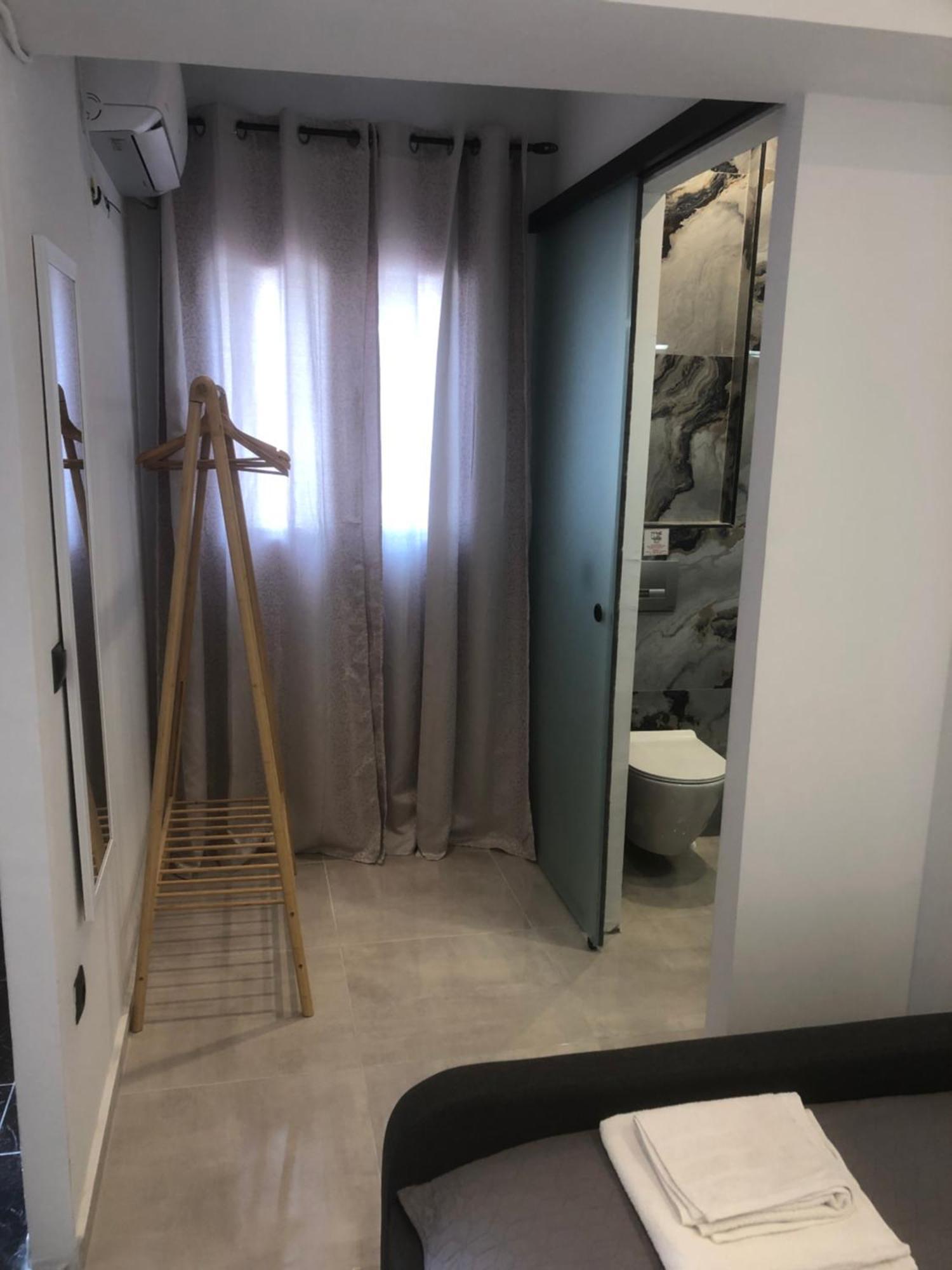 Luxury Apartments Christos 고우비아 외부 사진